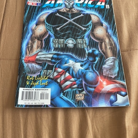 Captain America #3, Vol. 2 - Rob Liefeld Art (Marvel Comics, 1997) - Picture 3 of 8